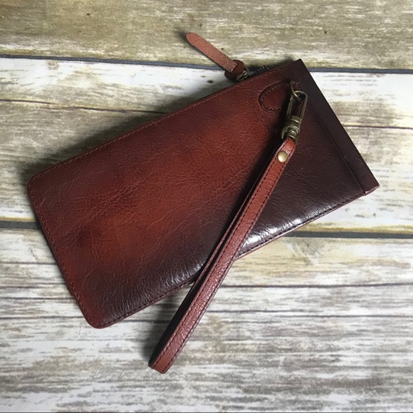 FREE PEOPLE: Old Trend: Bornia Leather Wristlet - Picture 2 of 5